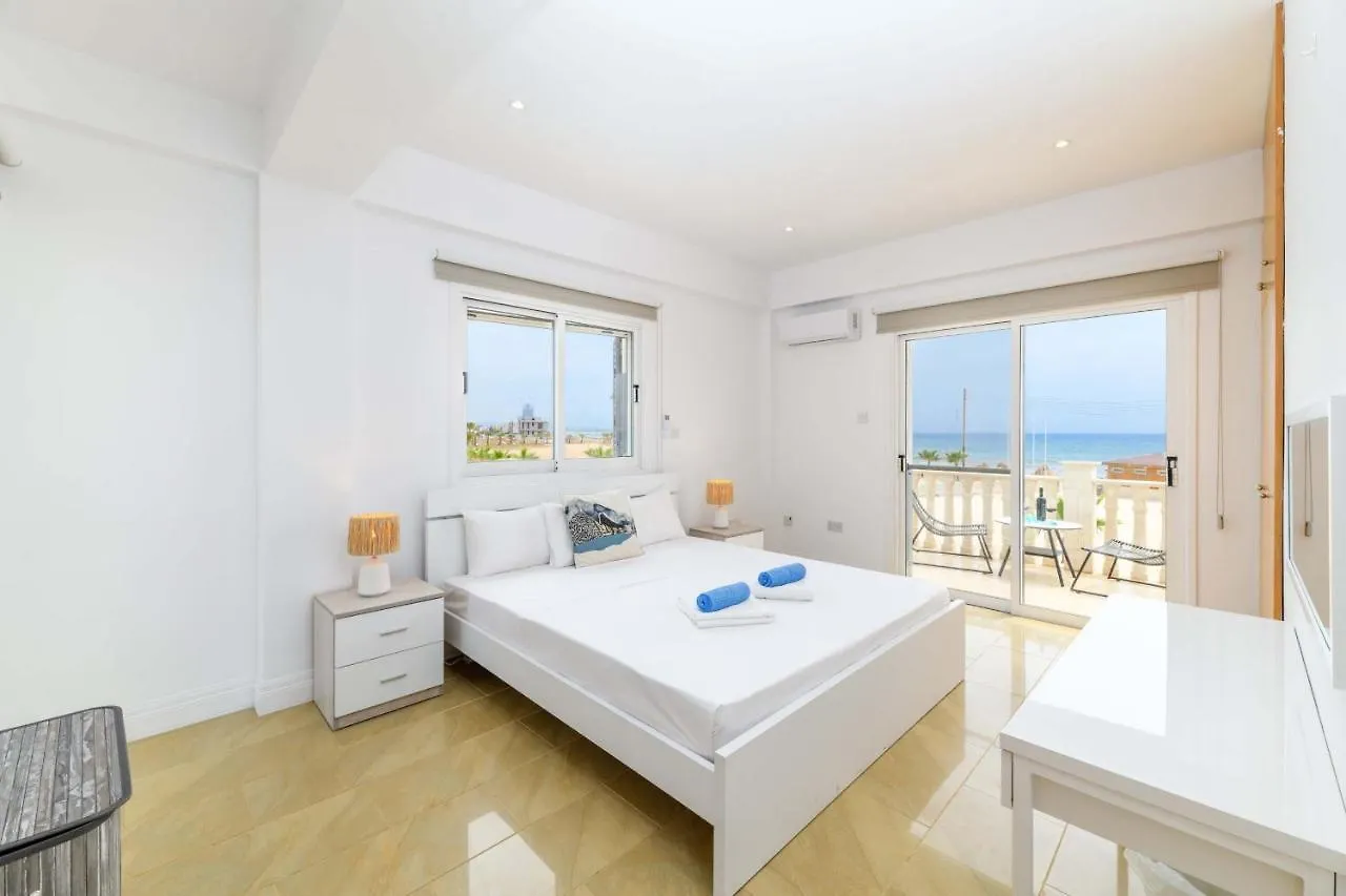 Sirens Beach House Ayia Napa