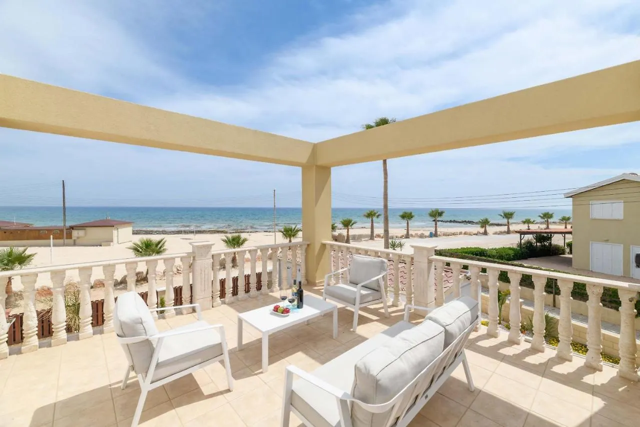 Sirens Beach House Ayia Napa 0*,